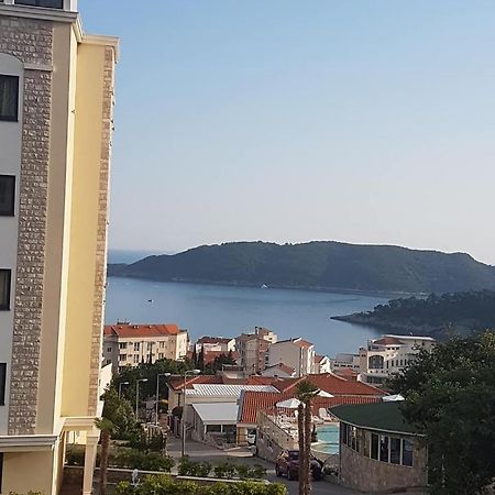 Guest House Ugljevarevic Budva Exteriör bild