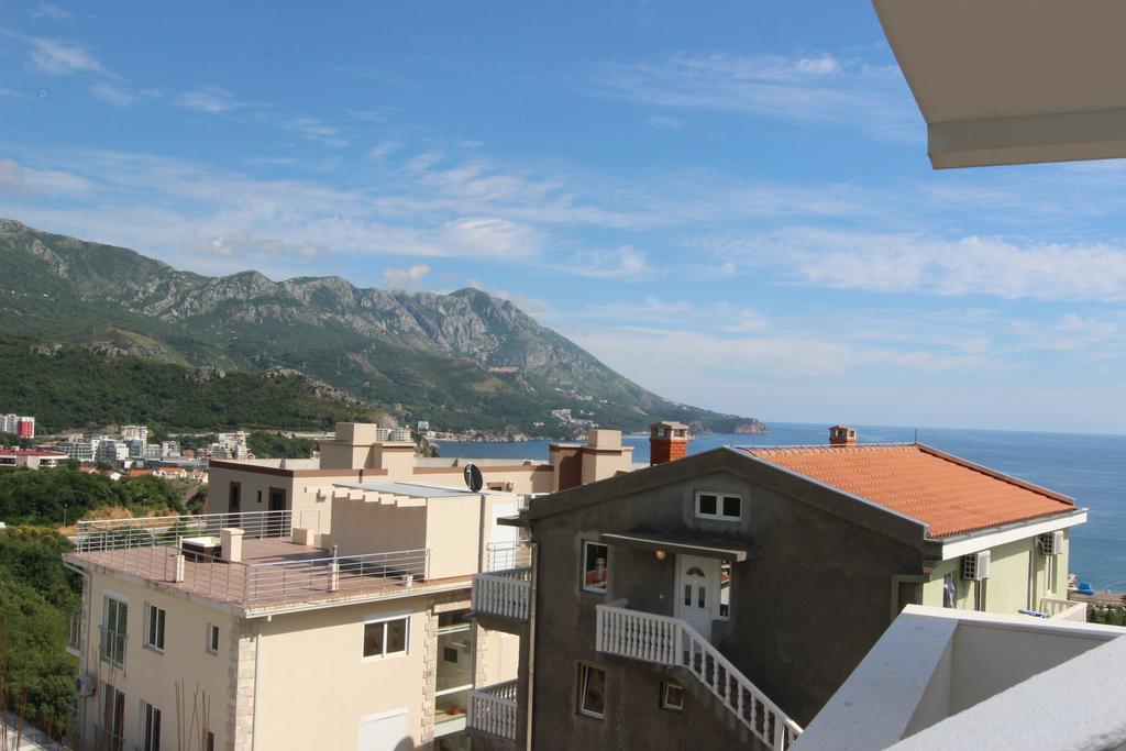 Guest House Ugljevarevic Budva Exteriör bild